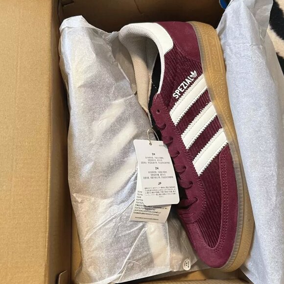 NWT Adidas Handball Spezial W Sneakers Corduroy Shadow Red Size Women’s 7 - Picture 5 of 11